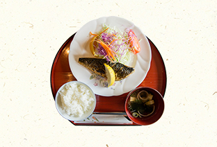 Grilled Fish Set Meal Image